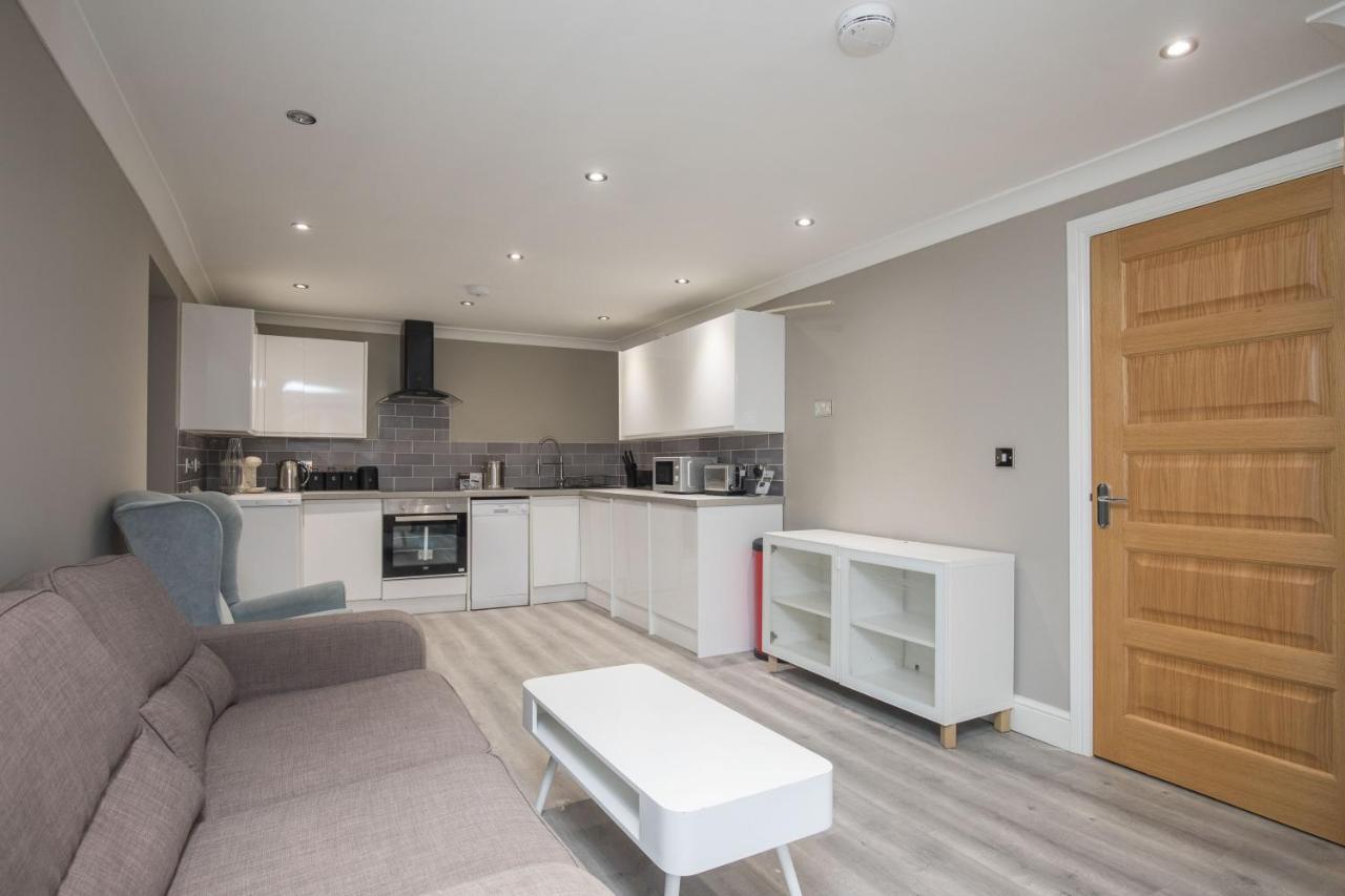 Riverside Central Kingston Flat 1B Surbiton Exteriör bild
